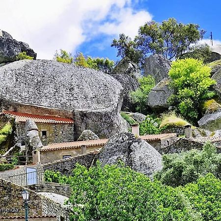 Вілла Casa Do Miradouro Монсанту Екстер'єр фото